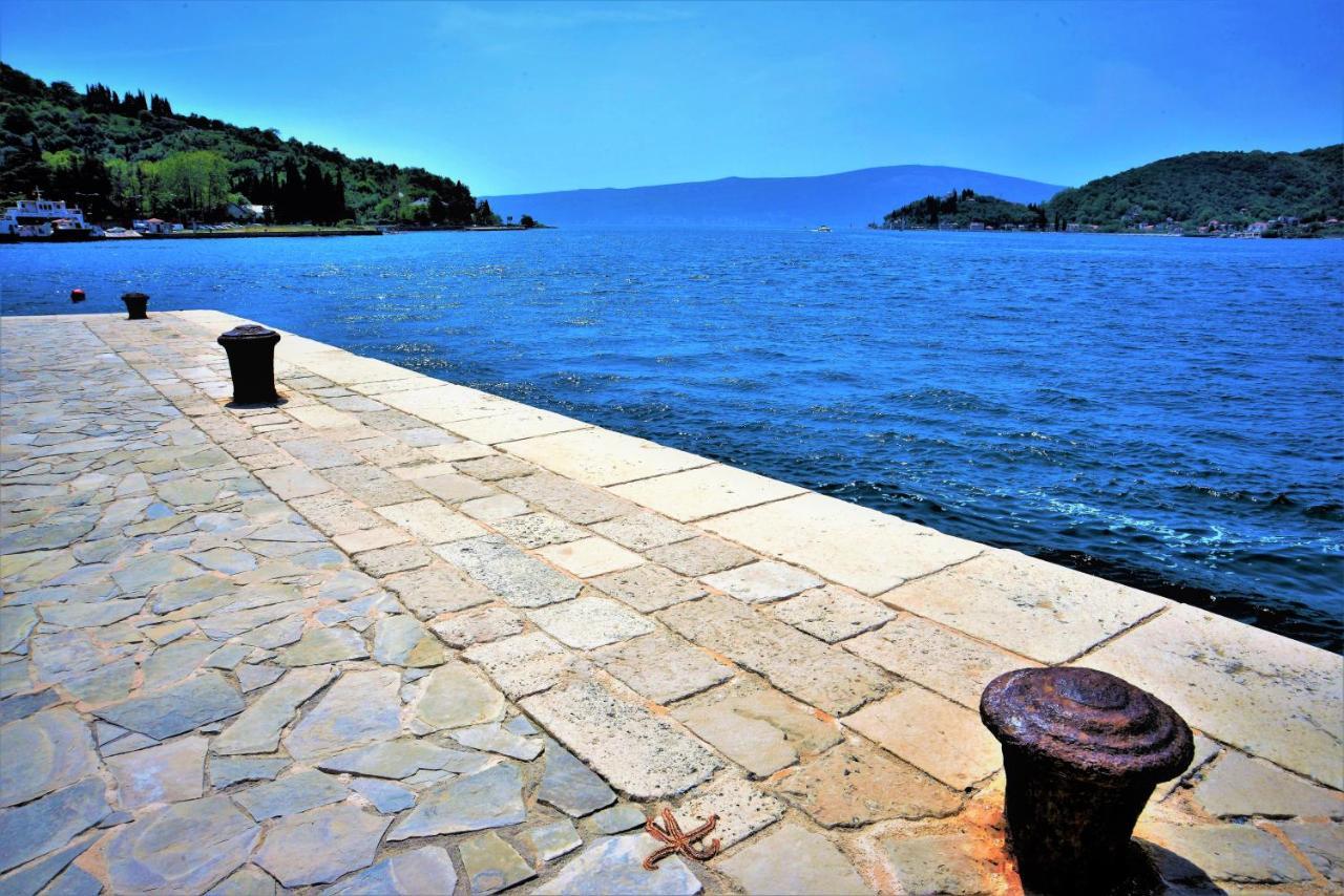 Apartments Okuka Tivat Exteriér fotografie