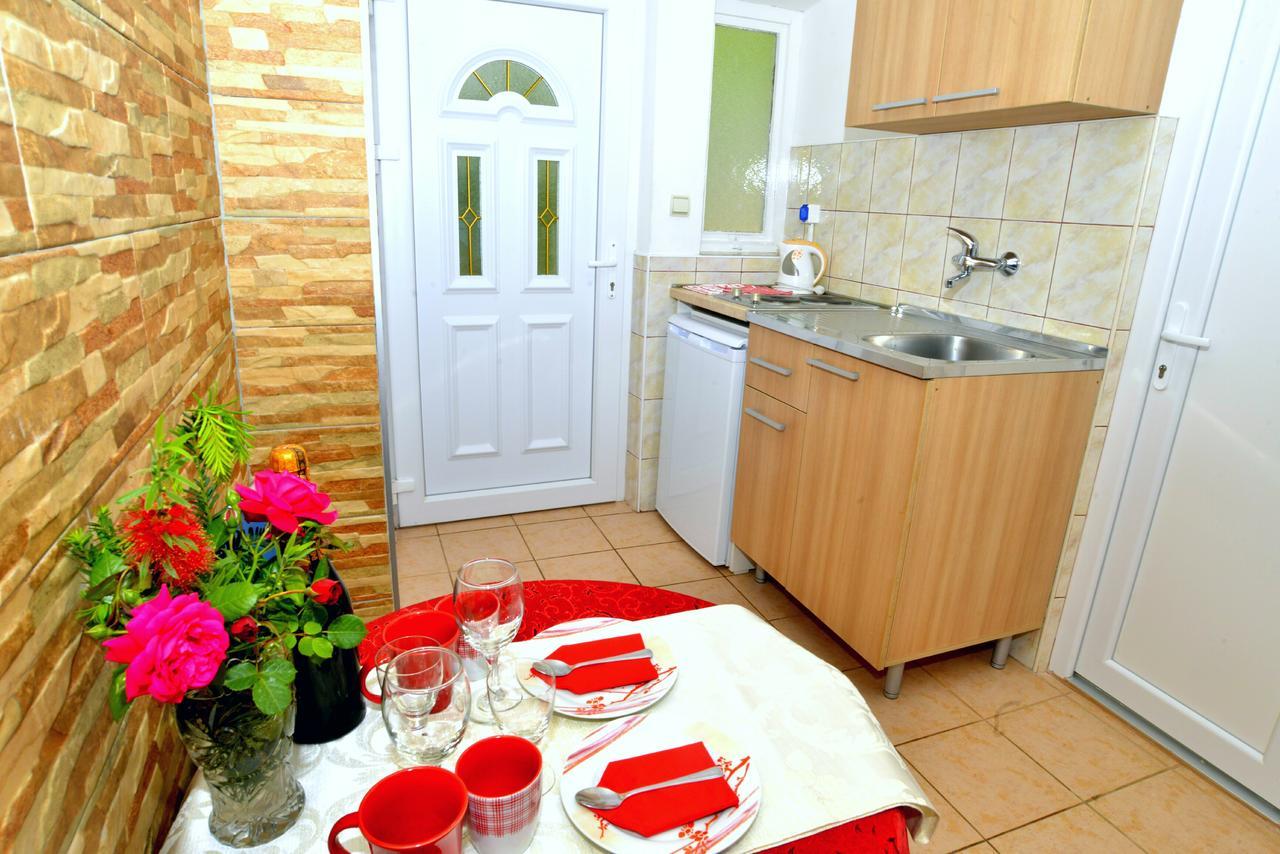 Apartments Okuka Tivat Exteriér fotografie